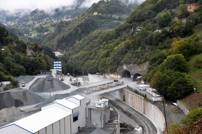 Yeni Zigana Tüneli'nde ışığa son 11 kilometre